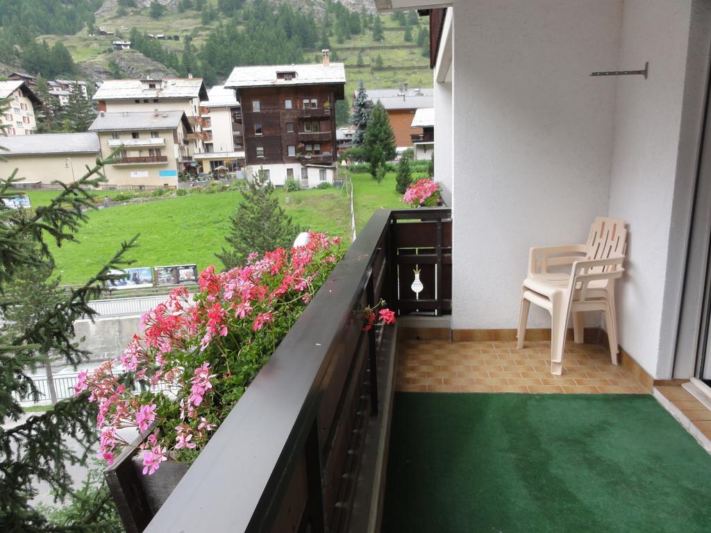 Hotel City Zermatt Oda fotoğraf